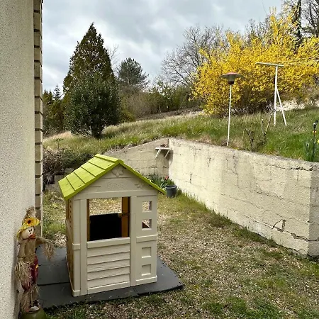 Architect-designed House In Nature Sainte-Geneviève-lès-Gasny